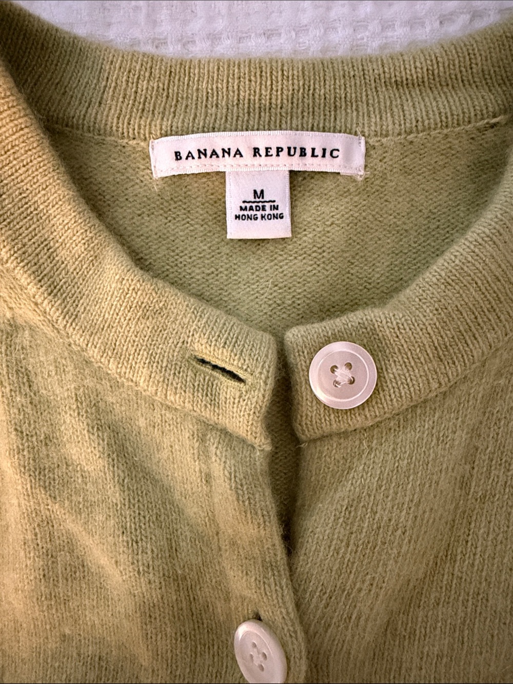 Banana Republic Light Green Button-Front Crewneck Cardigan - Picture 2 of 2
